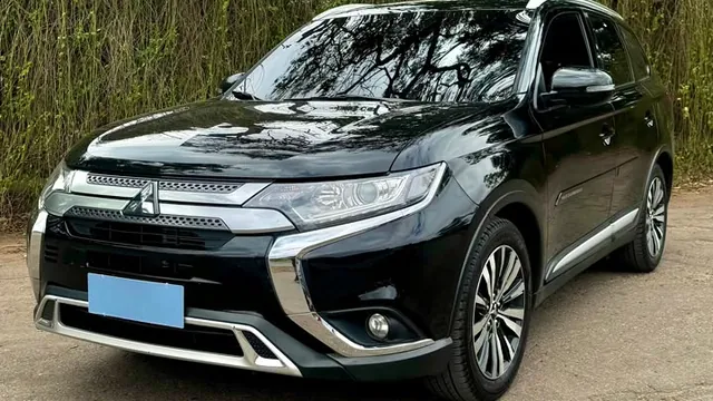 Mitsubishi Outlander Blindada